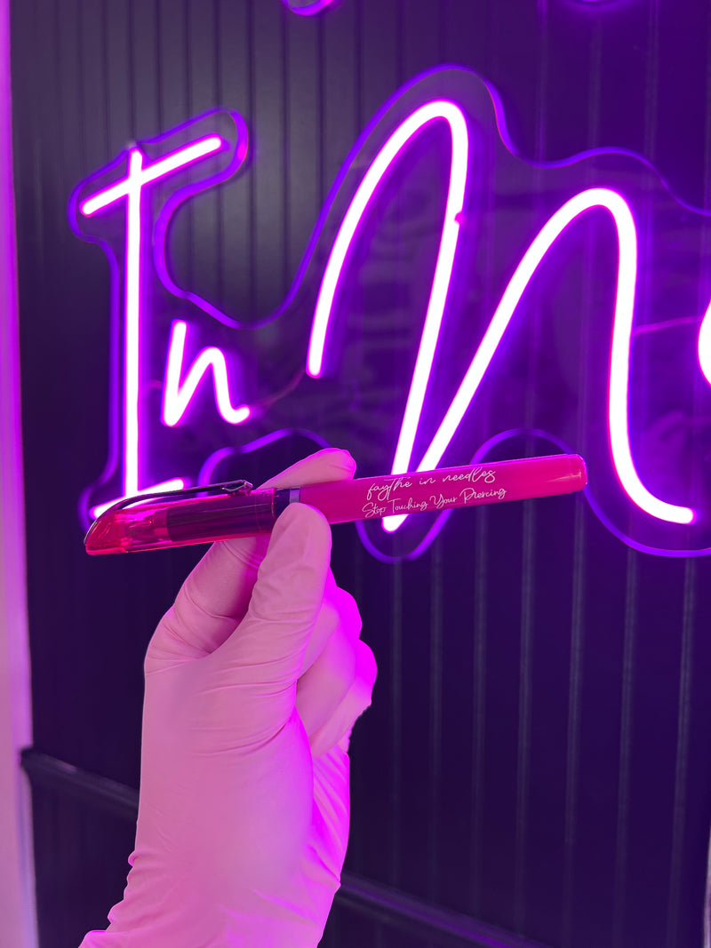 Faythe In Needles Pen